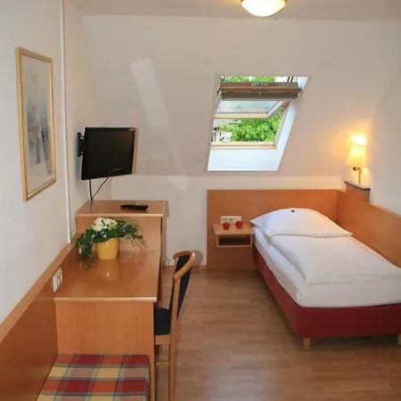 Restaurant Haus Odendahl ホテル