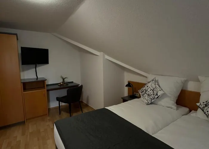 ホテル Restaurant Haus Odendahl ケルン