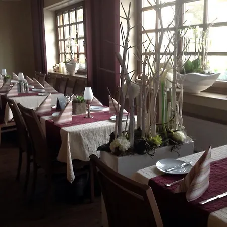 Restaurant Haus Odendahl 호텔