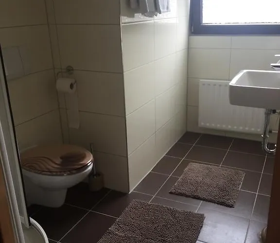 מלון Restaurant Haus Odendahl 3*